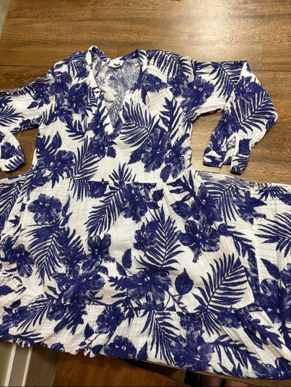 Felicite Gauze Palm print Maxi Dress size  2 , S /M 100% cotton